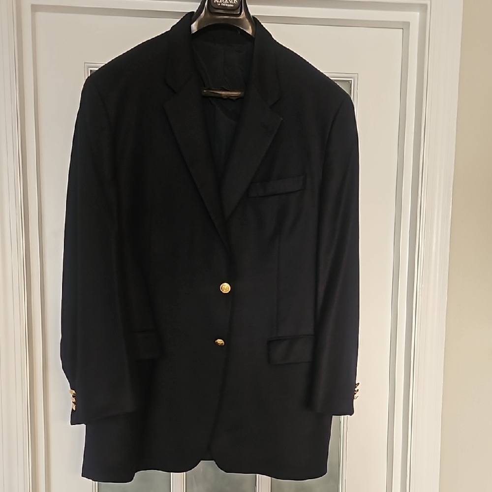 Ralph Lauren Dark Blue Blazer with Classic Single Breasted Design